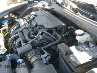 ✅ 2025 Kia K4 LXS • VIN: 3KPFT4DEXSE035671 • Lot: 43702655. Wystawiony na IAAI z przebiegiem 21 924 mil. Bezpłatny archiwum sprzedaży aukcyjnych z USA i szczegółowy raport historii pojazdu na DreamBid. Zdjęcie 19.