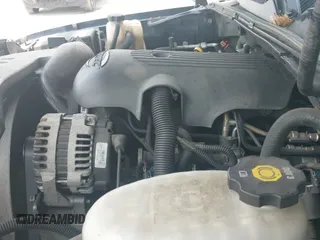 ✅ 2004 Chevrolet Suburban LT • VIN: 1GNFK16Z44J177576 • Lot: 42469659. Listed on IAAI with 272,849 mi. Free auction sales archive from the USA and detailed vehicle history report at DreamBid. Image 13.