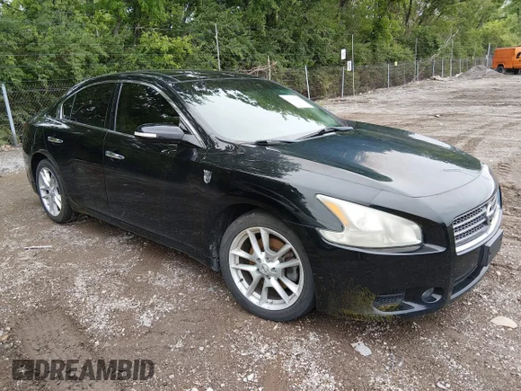 ✅ 2011 Nissan Maxima SV • VIN: 1N4AA5AP7BC853643 • Lot: 45144780. Wystawiony na IAAI z przebiegiem 194 964 mil. Bezpłatny archiwum sprzedaży aukcyjnych z USA i szczegółowy raport historii pojazdu na DreamBid. Zdjęcie 1.