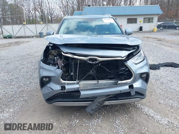 ✅ 2020 Toyota Highlander Platinum • VIN: 5TDFZRAH4LS029270 • Lot: 44510843. Wystawiony na IAAI z przebiegiem 73 287 mil. Bezpłatny archiwum sprzedaży aukcyjnych z USA i szczegółowy raport historii pojazdu na DreamBid. Zdjęcie 6.