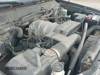 ✅ 2003 Toyota Tundra SR5 • VIN: 5TBBT44193S335617 • Lot: 43381320. Listed on IAAI with 392,326 mi. Free auction sales archive from the USA and detailed vehicle history report at DreamBid. Image 12.