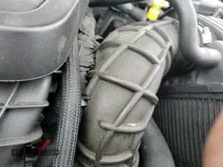 ✅ 2013 Dodge Avenger SE • VIN: 1C3CDZAB8DN657650 • Лот: 85024334. Опубликован ранее на Copart с пробегом 19 887 миль. Бесплатный доступ к архиву аукционных продаж из США и подробный отчёт об истории автомобиля на DreamBid. Изображение 13.