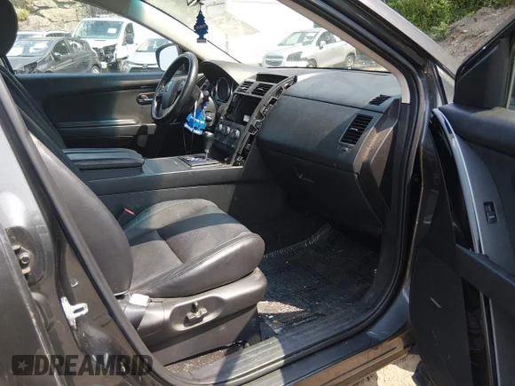 ✅ 2013 Mazda CX-9 Touring • VIN: JM3TB2CV8D0424100 • Лот: 45627427. Опубликован ранее на IAAI с пробегом 185 590 миль. Бесплатный доступ к архиву аукционных продаж из США и подробный отчёт об истории автомобиля на DreamBid. Изображение 5.