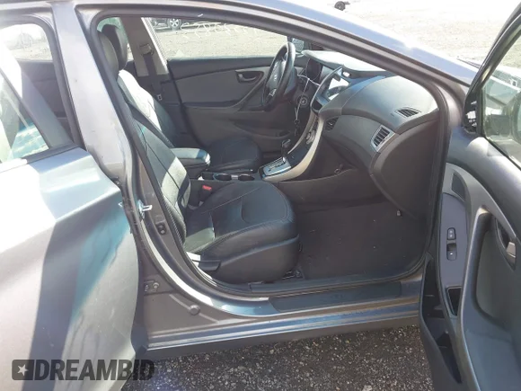 ✅ 2011 Hyundai Elantra GLS • VIN: 5NPDH4AE0BH075931 • Lot: 43530853. Wystawiony na IAAI z przebiegiem 101 487 mil. Bezpłatny archiwum sprzedaży aukcyjnych z USA i szczegółowy raport historii pojazdu na DreamBid. Zdjęcie 5.