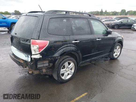 ✅ 2010 Subaru Forester X Premium • VIN: JF2SH6CC3AG907670 • Lot: 45123932. Listed on IAAI with 208,694 mi. Free auction sales archive from the USA and detailed vehicle history report at DreamBid. Image 4.