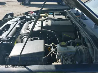 ✅ 2008 Nissan Frontier SE • VIN: 1N6AD07UX8C441496 • Lot: 43607777. Wystawiony na IAAI z przebiegiem 197 114 mil. Bezpłatny archiwum sprzedaży aukcyjnych z USA i szczegółowy raport historii pojazdu na DreamBid. Zdjęcie 19.