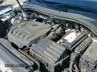 ✅ 2018 Volkswagen Tiguan SEL • VIN: 3VV3B7AX7JM072101 • Лот: 42940963. Опубликован ранее на IAAI с пробегом 111 622 миль. Бесплатный доступ к архиву аукционных продаж из США и подробный отчёт об истории автомобиля на DreamBid. Изображение 20.