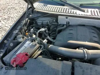 ✅ 2017 Ford Expedition Max Platinum • VIN: 1FMJK1MT4HEA60589 • Lot: 63404745. Listed on Copart with 226,526 mi. Free auction sales archive from the USA and detailed vehicle history report at DreamBid. Image 14.