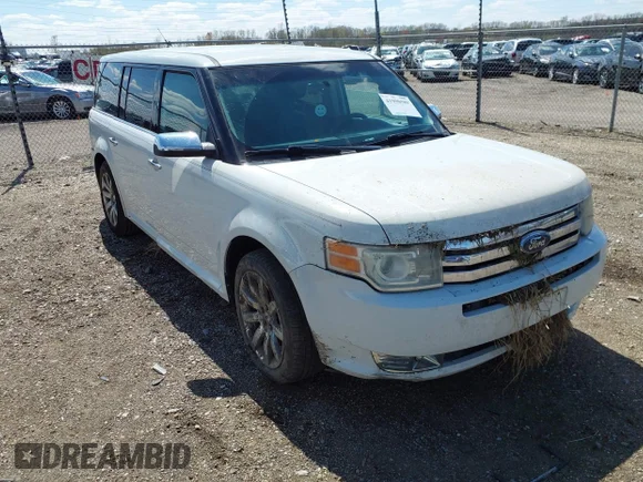 ✅ 2009 Ford Flex Limited • VIN: 2FMDK53CX9BA62138 • Lot: 41990589. Wystawiony na IAAI z przebiegiem 183 317 mil. Bezpłatny archiwum sprzedaży aukcyjnych z USA i szczegółowy raport historii pojazdu na DreamBid. Zdjęcie 1.