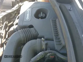 ✅ 2017 Ford C-Max Titanium • VIN: 1FADP5DU0HL113180 • Lot: 42945079. Wystawiony na IAAI z przebiegiem 203 057 mil. Bezpłatny archiwum sprzedaży aukcyjnych z USA i szczegółowy raport historii pojazdu na DreamBid. Zdjęcie 25.