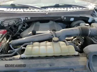 ✅ 2019 Ford Expedition XLT • VIN: 1FMJU1HT7KEA57553 • Lot: 65652375. Wystawiony na Copart z przebiegiem 96 123 mil. Bezpłatny archiwum sprzedaży aukcyjnych z USA i szczegółowy raport historii pojazdu na DreamBid. Zdjęcie 14.