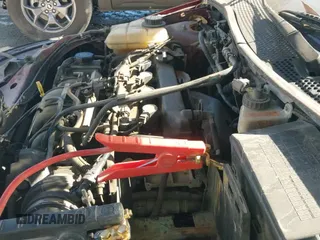 ✅ 2006 Ford Focus S • VIN: 1FAFP34N16W158758 • Lot: 43705939. Wystawiony na IAAI z przebiegiem 270 101 mil. Bezpłatny archiwum sprzedaży aukcyjnych z USA i szczegółowy raport historii pojazdu na DreamBid. Zdjęcie 12.