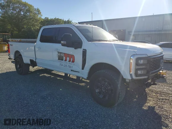 ✅ 2023 Ford F-250 XL • VIN: 1FT8W2BT4PEC19500 • Lot: 53417156. Listed on Copart with 47,402 mi. Free auction sales archive from the USA and detailed vehicle history report at DreamBid. Image 4.