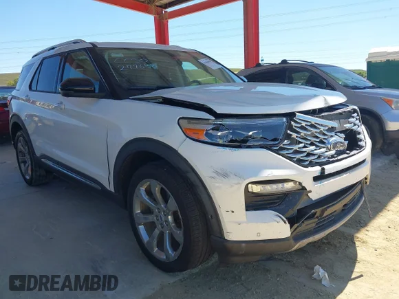 ✅ 2020 Ford Explorer Platinum • VIN: 1FM5K8HC7LGC23267 • Lot: 45066059. Wystawiony na IAAI z przebiegiem 79 825 mil. Bezpłatny archiwum sprzedaży aukcyjnych z USA i szczegółowy raport historii pojazdu na DreamBid. Zdjęcie 1.