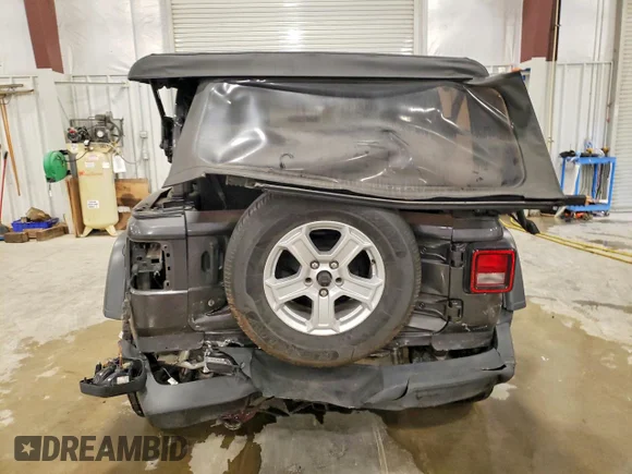 ✅ 2018 Jeep Wrangler Sport S • VIN: 1C4GJXAG9JW151711 • Lot: 49065736. Wystawiony na Copart z przebiegiem 63 316 mil. Bezpłatny archiwum sprzedaży aukcyjnych z USA i szczegółowy raport historii pojazdu na DreamBid. Zdjęcie 6.