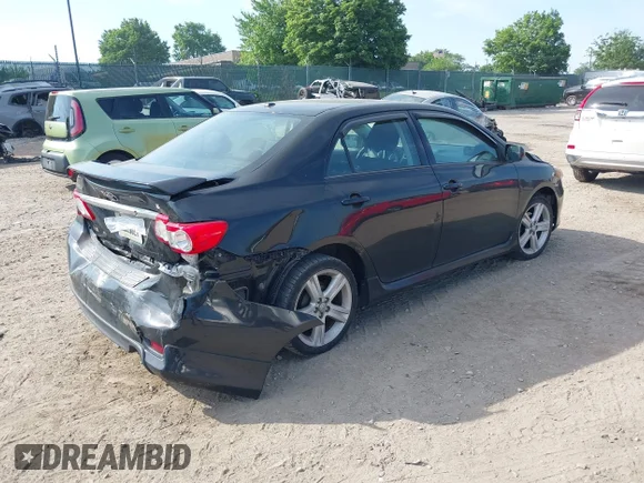 ✅ 2013 Toyota Corolla LE • VIN: 2T1BU4EE6DC052527 • Lot: 45160058. Wystawiony na IAAI z przebiegiem Nie podano. Bezpłatny archiwum sprzedaży aukcyjnych z USA i szczegółowy raport historii pojazdu na DreamBid. Zdjęcie 4.