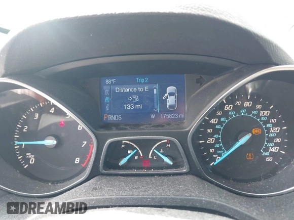 ✅ 2013 Ford Escape SE • VIN: 1FMCU9G92DUC00916 • Lot: 45208877. Wystawiony na IAAI z przebiegiem 175 823 mil. Bezpłatny archiwum sprzedaży aukcyjnych z USA i szczegółowy raport historii pojazdu na DreamBid. Zdjęcie 7.
