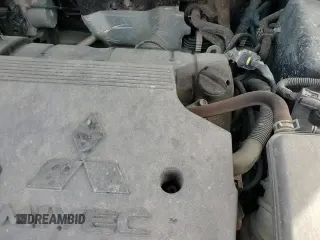 ✅ 2020 Mitsubishi Outlander ES • VIN: JA4AD2A35LZ045281 • Лот: 85327015. Опубликован ранее на Copart с пробегом 130 293 миль. Бесплатный доступ к архиву аукционных продаж из США и подробный отчёт об истории автомобиля на DreamBid. Изображение 14.