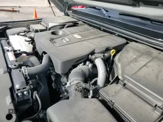 ✅ 2024 Lexus GX 550 Luxury • VIN: JTJVBCDX5R5028169 • Lot: 62411345. Wystawiony na Copart z przebiegiem 12 562 mil. Bezpłatny archiwum sprzedaży aukcyjnych z USA i szczegółowy raport historii pojazdu na DreamBid. Zdjęcie 14.