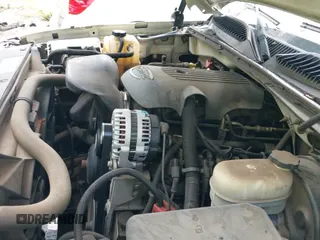 ✅ 2005 Chevrolet Silverado 1500 LS • VIN: 2GCEK13T751101169 • Лот: 42711202. Опубликован ранее на IAAI с пробегом 228 068 миль. Бесплатный доступ к архиву аукционных продаж из США и подробный отчёт об истории автомобиля на DreamBid. Изображение 21.