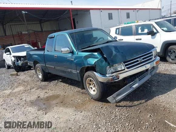 ✅ 1998 Toyota T100 DX • VIN: JT4TN12D0W0039636 • Lot: 41797008. Listed on IAAI with 244,418 mi. Free auction sales archive from the USA and detailed vehicle history report at DreamBid. Image 1.