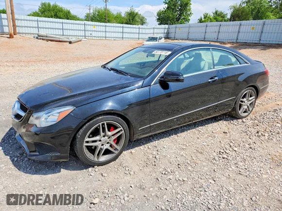 ✅ 2014 Mercedes-Benz E 350 • VIN: WDDKJ8JB4EF232647 • Лот: 50778116. Опубликован ранее на Copart с пробегом 83 786 миль. Бесплатный доступ к архиву аукционных продаж из США и подробный отчёт об истории автомобиля на DreamBid. Изображение 1.