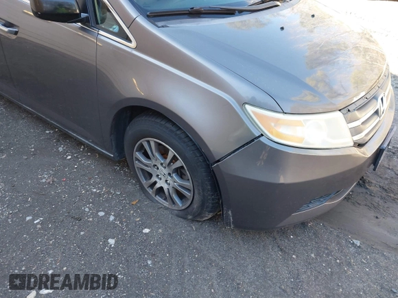 ✅ 2011 Honda Odyssey EX-L • VIN: 5FNRL5H61BB071944 • Lot: 44045418. Wystawiony na IAAI z przebiegiem 260 772 mil. Bezpłatny archiwum sprzedaży aukcyjnych z USA i szczegółowy raport historii pojazdu na DreamBid. Zdjęcie 6.