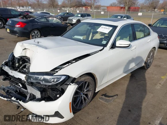 ✅ 2022 BMW 3 Series 330i xDrive • VIN: 3MW5R7J0XN8C71399 • Lot: 44703435. Wystawiony na IAAI z przebiegiem 52 732 mil. Bezpłatny archiwum sprzedaży aukcyjnych z USA i szczegółowy raport historii pojazdu na DreamBid. Zdjęcie 2.
