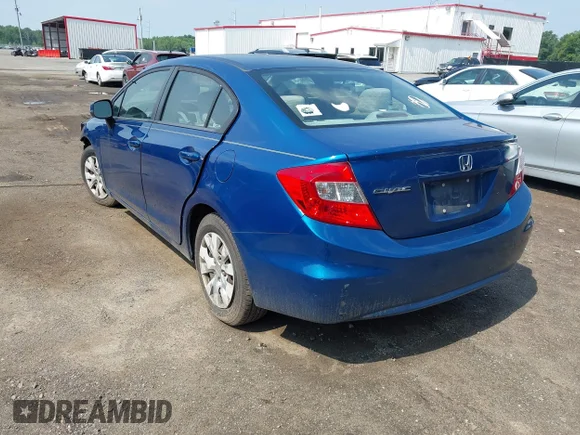 ✅ 2012 Honda Civic LX • VIN: 19XFB2F58CE340415 • Lot: 45310022. Listed on IAAI with 186,921 mi. Free auction sales archive from the USA and detailed vehicle history report at DreamBid. Image 3.