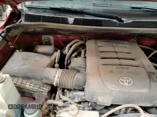 ✅ 2018 Toyota Tundra SR • VIN: 5TFUW5F10JX690614 • Lot: 60233235. Listed on Copart with 128,798 mi. Free auction sales archive from the USA and detailed vehicle history report at DreamBid. Image 15.