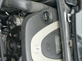 ✅ 2011 Mercedes-Benz R 350 • VIN: 4JGCB6FE4BA116811 • Lot: 42125126. Listed on IAAI with 164,997 mi. Free auction sales archive from the USA and detailed vehicle history report at DreamBid. Image 12.