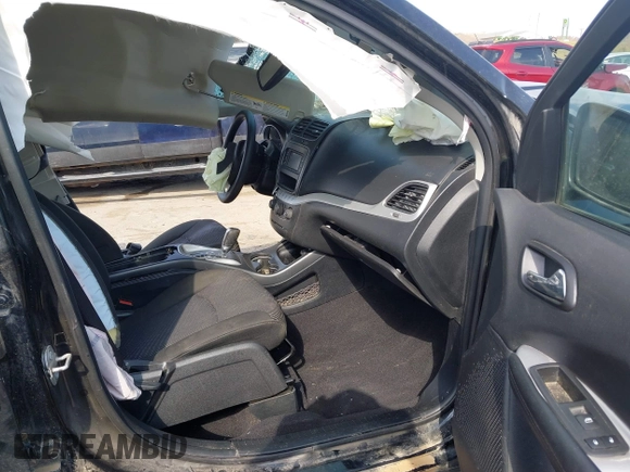 ✅ 2020 Dodge Journey SE Value • VIN: 3C4PDCAB9LT276270 • Lot: 40687210. Wystawiony na IAAI z przebiegiem 65 000 mil. Bezpłatny archiwum sprzedaży aukcyjnych z USA i szczegółowy raport historii pojazdu na DreamBid. Zdjęcie 5.