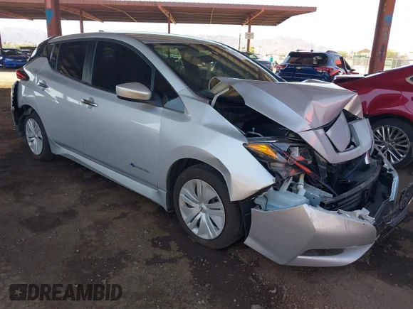 ✅ 2018 Nissan LEAF SV • VIN: 1N4AZ1CP6JC314606 • Lot: 43038031. Wystawiony na IAAI z przebiegiem 54 303 mil. Bezpłatny archiwum sprzedaży aukcyjnych z USA i szczegółowy raport historii pojazdu na DreamBid. Zdjęcie 1.
