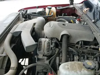 ✅ 2005 Chevrolet Suburban LS • VIN: 1GNEC16Z55R104857 • Лот: 41857637. Опубликован ранее на IAAI с пробегом 228 229 миль. Бесплатный доступ к архиву аукционных продаж из США и подробный отчёт об истории автомобиля на DreamBid. Изображение 12.