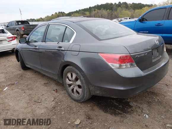 ✅ 2008 Honda Accord LX • VIN: 1HGCP26328A091219 • Lot: 44600676. Wystawiony na IAAI z przebiegiem 177 496 mil. Bezpłatny archiwum sprzedaży aukcyjnych z USA i szczegółowy raport historii pojazdu na DreamBid. Zdjęcie 3.