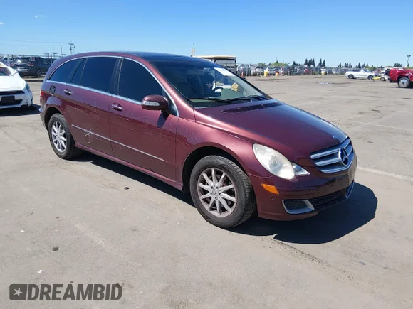 ✅ 2007 Mercedes-Benz R 3.5L • VIN: 4JGCB65E17A044510 • Lot: 44768915. Listed on IAAI with 114,525 mi. Free auction sales archive from the USA and detailed vehicle history report at DreamBid. Image 1.