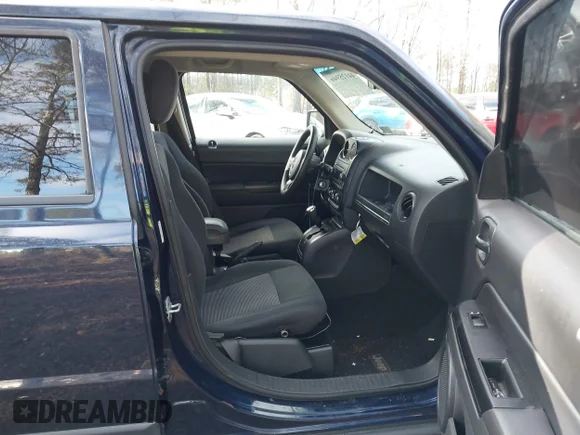 ✅ 2013 Jeep Patriot Sport • VIN: 1C4NJRBB0DD138979 • Lot: 44125946. Wystawiony na IAAI z przebiegiem 171 883 mil. Bezpłatny archiwum sprzedaży aukcyjnych z USA i szczegółowy raport historii pojazdu na DreamBid. Zdjęcie 5.