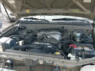 ✅ 2002 Toyota Tundra • VIN: 5TBJN32132S240701 • Lot: 42801109. Wystawiony na IAAI z przebiegiem 176 062 mil. Bezpłatny archiwum sprzedaży aukcyjnych z USA i szczegółowy raport historii pojazdu na DreamBid. Zdjęcie 12.