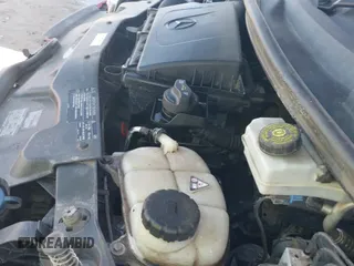 ✅ 2017 Mercedes-Benz Metris Passenger • VIN: WD4PG2EE8H3209867 • Lot: 41857669. Listed on IAAI with 283,565 mi. Free auction sales archive from the USA and detailed vehicle history report at DreamBid. Image 19.