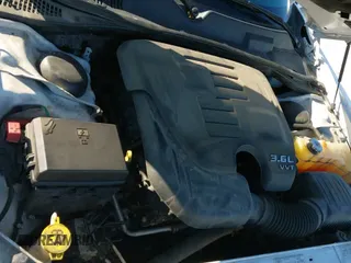 ✅ 2013 Dodge Challenger SXT • VIN: 2C3CDYAGXDH674738 • Lot: 41632880. Wystawiony na IAAI z przebiegiem 131 339 mil. Bezpłatny archiwum sprzedaży aukcyjnych z USA i szczegółowy raport historii pojazdu na DreamBid. Zdjęcie 23.