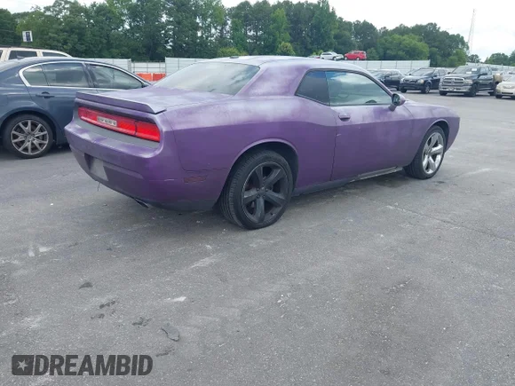 ✅ 2011 Dodge Challenger R/T Classic • VIN: 2B3CJ5DT8BH560831 • Лот: 45387171. Опубликован ранее на IAAI с пробегом 72 944 миль. Бесплатный доступ к архиву аукционных продаж из США и подробный отчёт об истории автомобиля на DreamBid. Изображение 4.