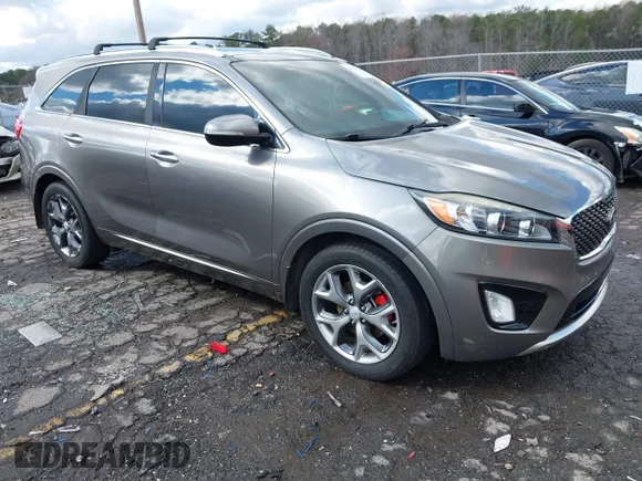 ✅ 2016 Kia Sorento SX • VIN: 5XYPK4A56GG118813 • Lot: 44475752. Wystawiony na IAAI z przebiegiem 105 888 mil. Bezpłatny archiwum sprzedaży aukcyjnych z USA i szczegółowy raport historii pojazdu na DreamBid. Zdjęcie 1.