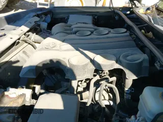 ✅ 2013 Toyota 4Runner SR5 • VIN: JTEBU5JR3D5122279 • Lot: 43576148. Listed on IAAI with 237,457 mi. Free auction sales archive from the USA and detailed vehicle history report at DreamBid. Image 19.