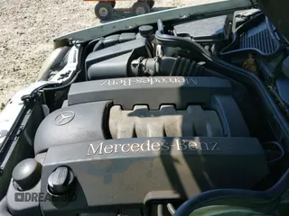 ✅ 2001 Mercedes-Benz E 320 • VIN: WDBJF70J21B317125 • Лот: 42775949. Опубликован ранее на IAAI с пробегом 204 217 миль. Бесплатный доступ к архиву аукционных продаж из США и подробный отчёт об истории автомобиля на DreamBid. Изображение 19.