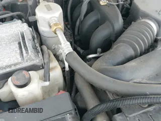 ✅ 2000 Isuzu Hombre S • VIN: 1GGCS1440Y8704463 • Lot: 43211988. Wystawiony na IAAI z przebiegiem 121 422 mil. Bezpłatny archiwum sprzedaży aukcyjnych z USA i szczegółowy raport historii pojazdu na DreamBid. Zdjęcie 12.