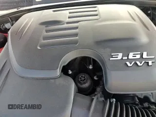 ✅ 2022 Dodge Charger SXT • VIN: 2C3CDXBG8NH133214 • Lot: 87428855. Wystawiony na Copart z przebiegiem 42 322 mil. Bezpłatny archiwum sprzedaży aukcyjnych z USA i szczegółowy raport historii pojazdu na DreamBid. Zdjęcie 15.