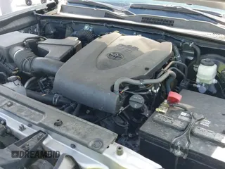 ✅ 2020 Toyota Tacoma SR5 • VIN: 3TMAZ5CN7LM138859 • Lot: 42150725. Listed on IAAI with 36,462 mi. Free auction sales archive from the USA and detailed vehicle history report at DreamBid. Image 18.