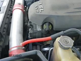 ✅ 2014 Dodge Challenger SXT • VIN: 2C3CDYAG8EH298719 • Lot: 42302406. Wystawiony na IAAI z przebiegiem 139 695 mil. Bezpłatny archiwum sprzedaży aukcyjnych z USA i szczegółowy raport historii pojazdu na DreamBid. Zdjęcie 19.