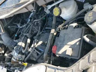 ✅ 2023 Ford Transit Cargo • VIN: 1FTBR2CG4PKB83534 • Lot: 41243389. Wystawiony na IAAI z przebiegiem 5 507 mil. Bezpłatny archiwum sprzedaży aukcyjnych z USA i szczegółowy raport historii pojazdu na DreamBid. Zdjęcie 19.