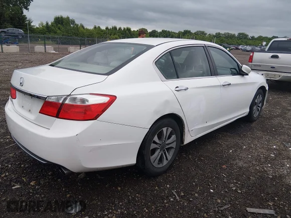 ✅ 2015 Honda Accord LX • VIN: 1HGCR2F30FA250214 • Lot: 45404842. Wystawiony na IAAI z przebiegiem 158 799 mil. Bezpłatny archiwum sprzedaży aukcyjnych z USA i szczegółowy raport historii pojazdu na DreamBid. Zdjęcie 4.